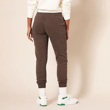 Amazon Essentials Women's Fleece Jogger Sweatpant (Available in Plus Size), Brown Heather, Large - Image 2