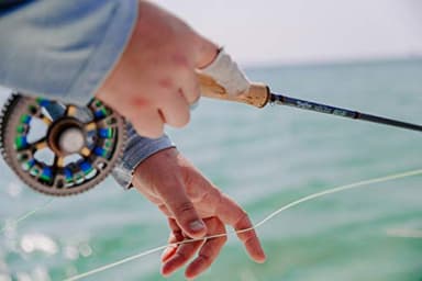 Moonshine Rod Company Fly Fishing Rod with Carrying Case and Extra Rod Tip Section Fast Action, The Outcast II, 7wt 9' - Image 6