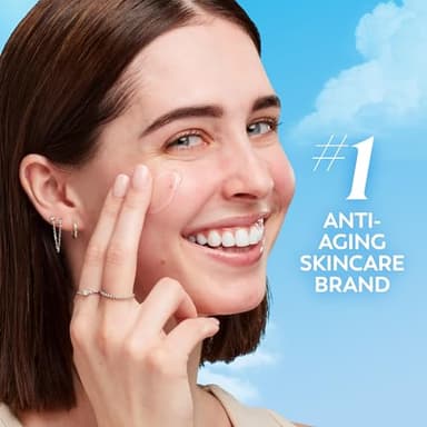 Olay Invisible Sunscreen, SPF 35, 100% Invisible Facial Sunscreen and Makeup Primer - Fragrance-Free, Weightless, No White Cast Broad Spectrum Sun Protection with Vitamin C & E, Aloe Vera, 1.7 Oz - Image 5