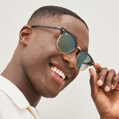 Ray-Ban Unisex RB3016 Clubmaster Square Sunglasses, Green on Black/Dark Grey, 49 mm - Image 2