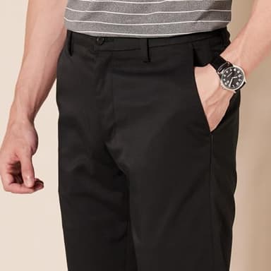 Amazon Essentials Men's Slim-Fit Stretch Golf Pant, Black, 33W x 34L - Image 4