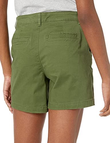 Amazon Essentials Women's Mid-Rise Slim-Fit 5 Inch Inseam Khaki Short (Available in Straight and Curvy Fits), Olive, 18 - Image 3