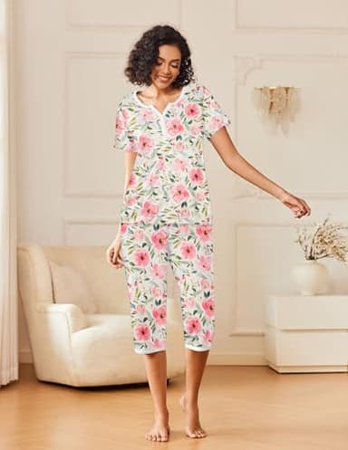 Ekouaer Womens Pajama Sets Short Sleeve Sleepwear Top and Capri Pants 2 Piece Loungewear With Pockets, White/Pink/Flower, X-Large - Image 3