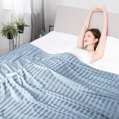 Elegear Revolutionary Cooling Blanket King, Absorbs Heat to Keep Body Cool for Night Sweats, Double Sided Arc-Chill3.0 Cooling Fiber Q-Max>0.5, Lightweight Summer Cold Blankets for Sleeping 90“ x 108” - Image 1