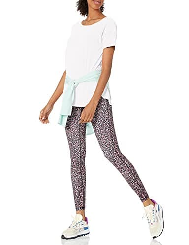 Amazon Essentials Women's Studio Relaxed-Fit Lightweight Crewneck T-Shirt (Available in Plus Size), White, XX-Large - Image 5