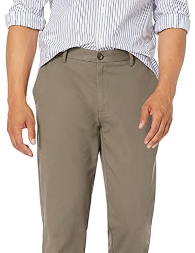 Amazon Essentials Men's Straight-Fit Wrinkle-Resistant Flat-Front Chino Pant, Taupe, 32W x 32L - Image 3