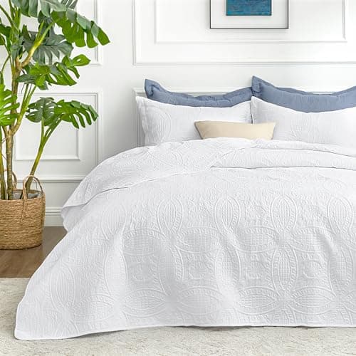 Love's cabin Quilts for Queen Bed White Bedspreads - Soft Bed Summer Quilt Lightweight Microfiber Bedspread- Modern Style Coin Pattern Coverlet for All Season - 3 Piece (1 Quilt, 2 Pillow Shams) - Image 1
