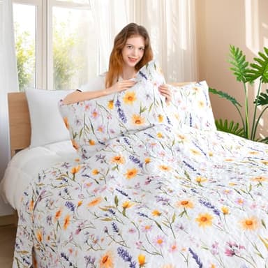 ROMROL Quilt Set Queen Size Floral Quilt Bedding Set 3 Pieces Quilted Bedspread Lightweight Coverlet Set Garden Patchwork Style Soft Reversible Quilted Sets with 2 Pillow Shams for All Season - Image 2