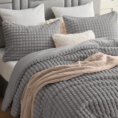Plush & Plaid 3-Piece Queen Fluffy Fleece Comforter Set with 2 Pillowcases, Extra Soft Warm Winter Bedding Set for Men Women Kid, Thick Heavy-Weight Luxury Furry Bed Set for Boy Girl, Gray - Image 1
