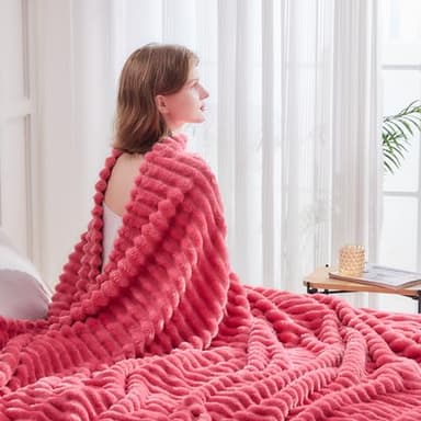 NEWCOSPLAY Super Soft Queen Blanket Coral Pink Premium Silky Flannel Fleece 3D Ribbed Jacquard Lightweight Bed Blanket All Season Use (Coral Pink Ribbed, Queen(90"x90")) - Image 3