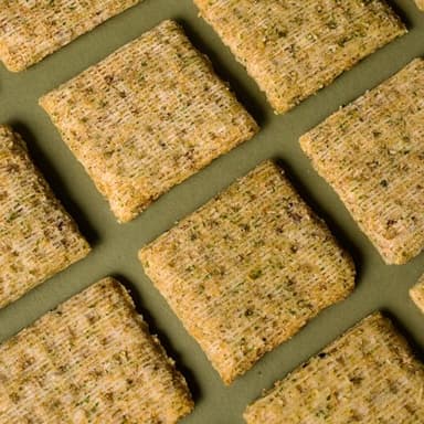 Triscuit Dill, Sea Salt & Olive Oil Whole Grain Wheat Crackers, Lunch Snacks, Bulk Snack Crackers, 6 - 8.5 oz Boxes - Image 5