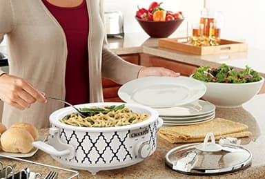 Crock-Pot Small 2.5 Quart Casserole Slow Cooker in White/Blue, Enjoy Eye-Catching Quick Meals, Durable and Compact - Image 2