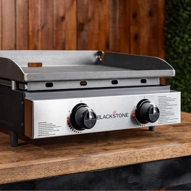 Blackstone 1666 22” Tabletop Griddle with Stainless Steel Faceplate, Powder Coated Steel, Black - Image 2