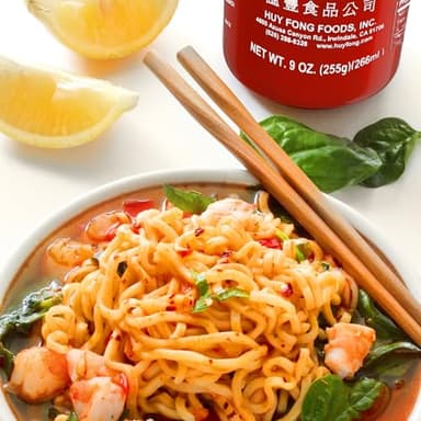 The Original Huy Fong Sriracha, 9 OZ Hot Chili Sriracha, 9 Onuce Spicy Flavor Hot Sauce W/Chili Pepper, Pack of 1 - Image 6