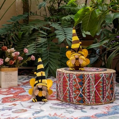 QZVANLON Little Bumble Bee Gnomes Couple Plush Decorations- Honey Bee Scandinavian Tomte Dwarf for Home, Farmhouse, Table, Tiered Tray Decor, World Bee Day Gift - Image 9