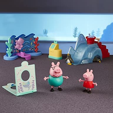 Peppa Pig Peppa’s Adventures Peppa’s Aquarium Adventure Playset Preschool Toy: Includes 4 Figures and 8 Accessories; for Ages 3 and Up - Image 2