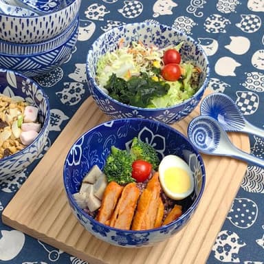 KeQiu Japanese Ceramic Bowls Set of 6, 28 Oz Large Asian Porcalain Ramen Soup Salad Cereal Noodle Bowls with 6 Spoons, Deep Bowls for Kitchen Decor and Housewarming Gift, Dishwasher & Microwave Safe - Image 4