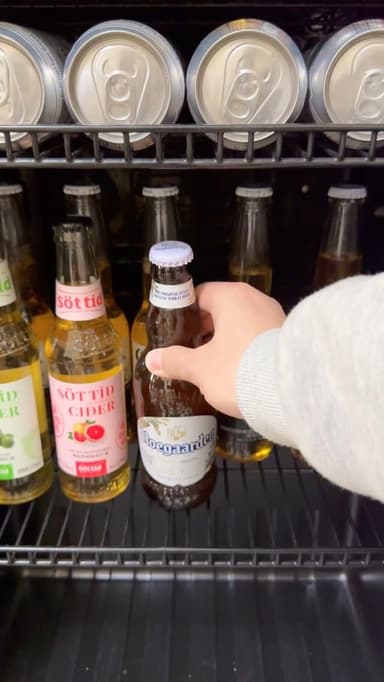 Manastin Beverage Refrigerator Cooler-120 Cans Freestanding Mini Fridge Cooler with Glass Door, Adjustable Shelves & Digital Temperature Display for Soda, Wine or Beer (Black, 3.2 Cu.Ft - Image 7